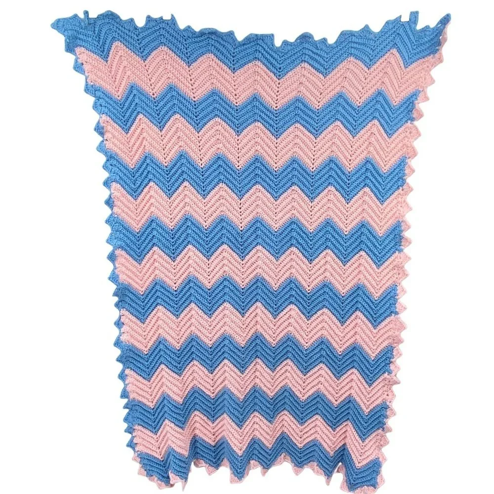 Hand Crochet baby crib stroller blanket pink‎ blue Rectangle scalloped edge